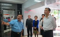 重庆市市委常委、统战部部长刘光磊来z6尊龙官方网站集团视察调研